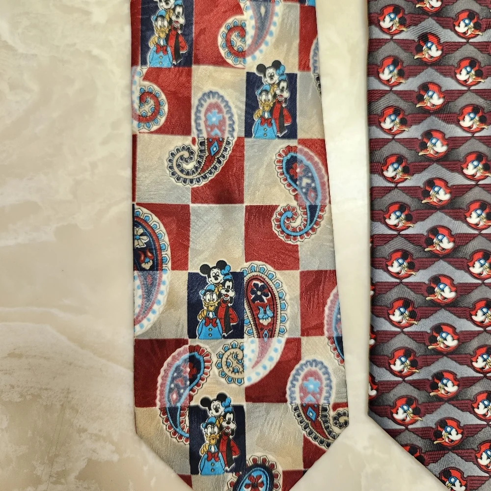 Mickey Unlimited Men's Novelty Necktie Tie Pilot Mickey Mouse & Friends